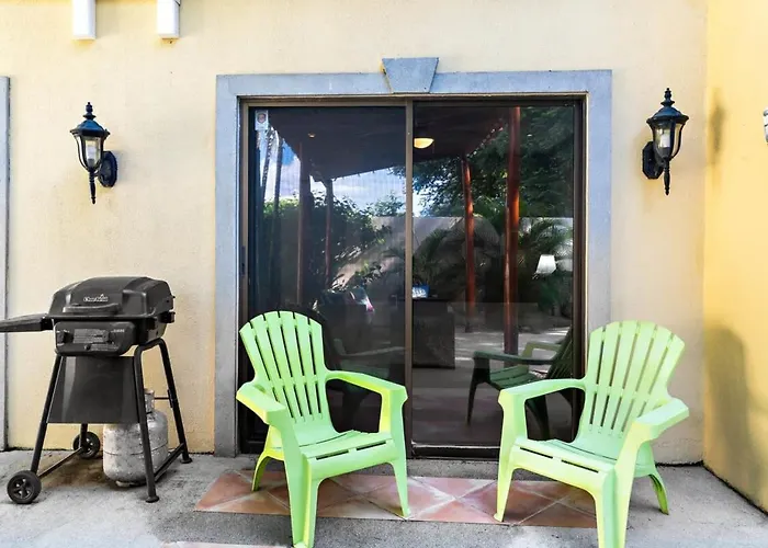Inviting With Colorful Decor And Private Backyard Oasis With A Swimming Pool & Shaded Terrace Santa Cruz (Guanacaste)