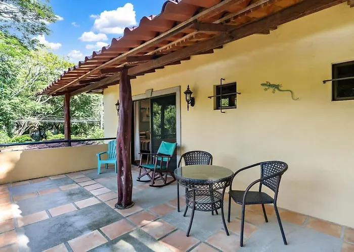 Inviting With Colorful Decor And Private Backyard Oasis With A Swimming Pool & Shaded Terrace Holiday home *