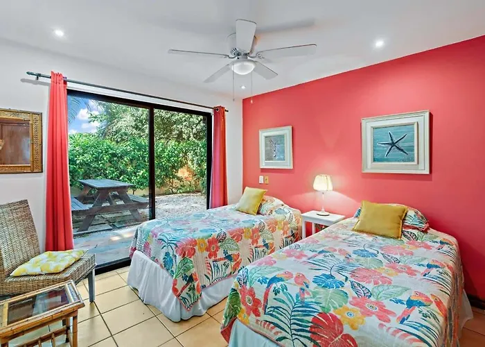 Inviting With Colorful Decor And Private Backyard Oasis With A Swimming Pool & Shaded Terrace Holiday home